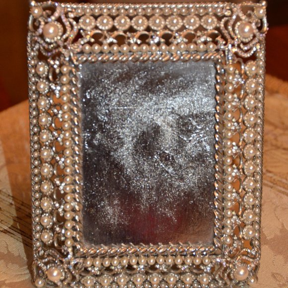 RARE JAY STRONGWATER JAYS 1ST PATRICIA DUCHESS SILVER CRYSTAL PEARL ENAMEL FRAME